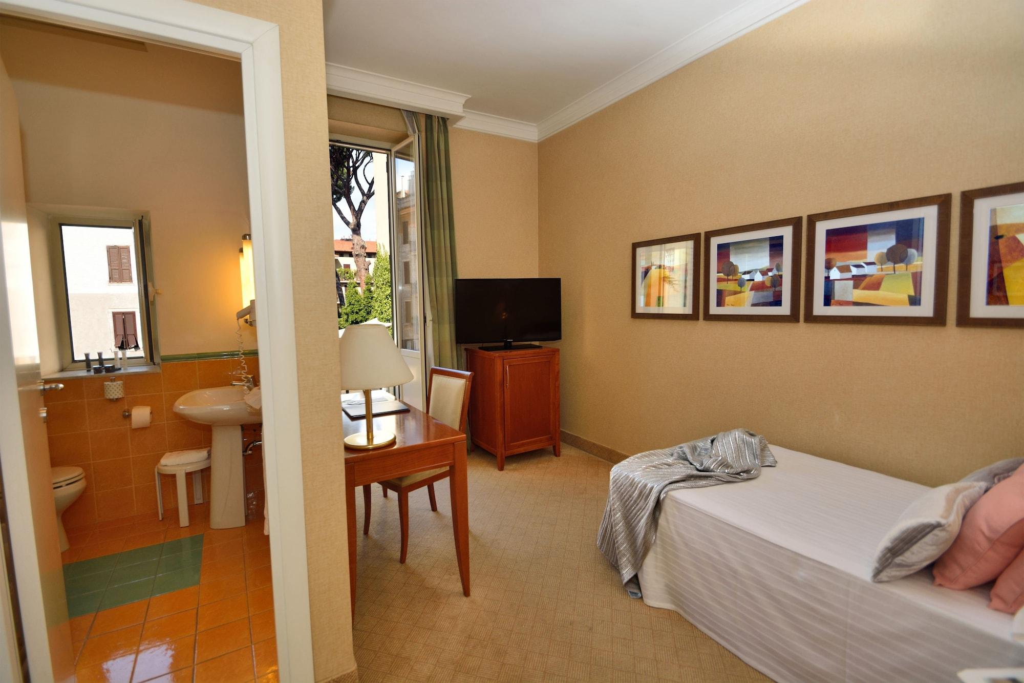 Hotel Lh Lloyd Rom